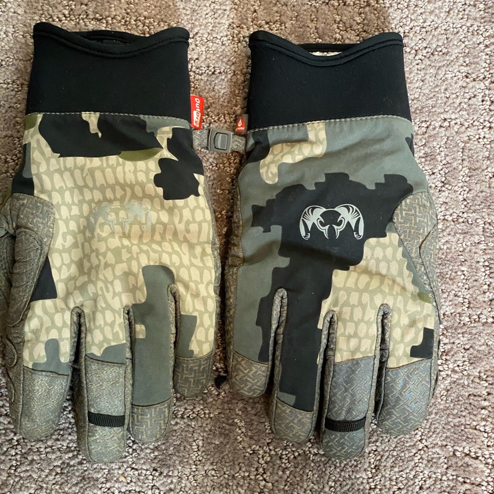 Kuiu camo Gloves